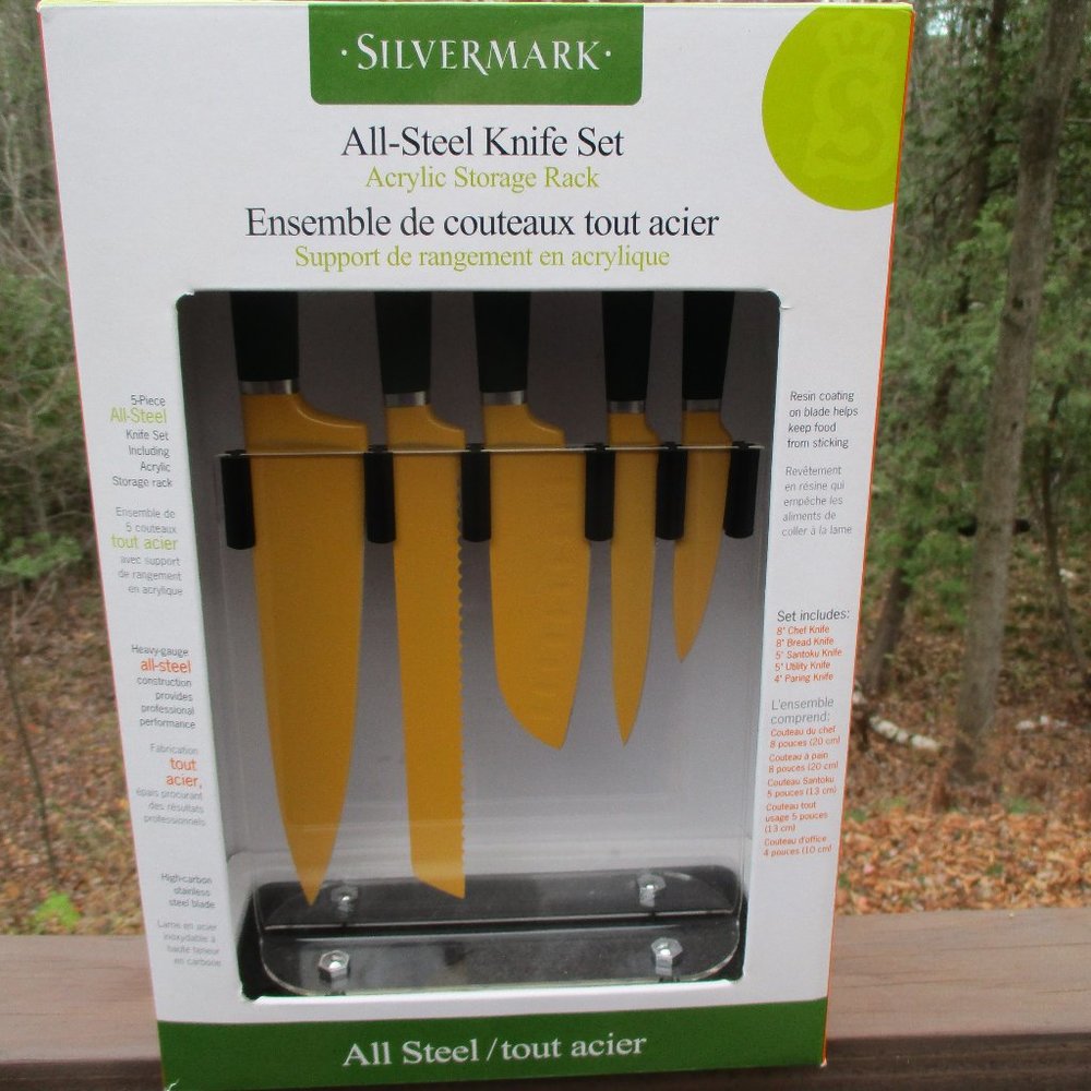 Green and Gold steel knife set NIB with stand